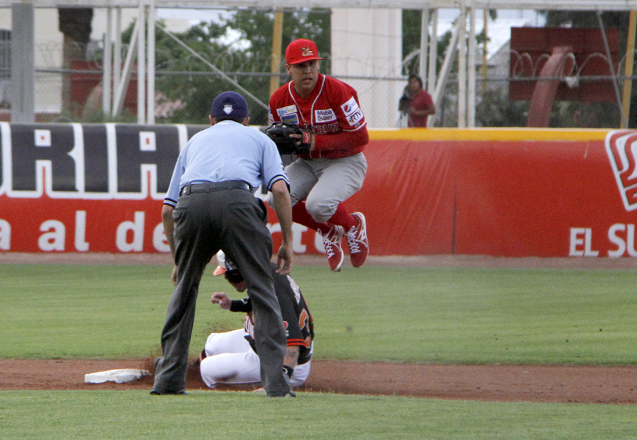 No dieron oportunidad a los Vaqueros.