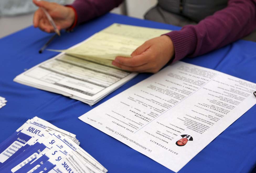 Feria del Empleo para Jóvenes en la explanada del Mercado de Sabores.
