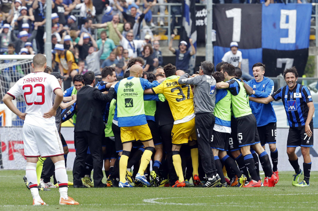 Festejo del Atalanta frente al Milan 