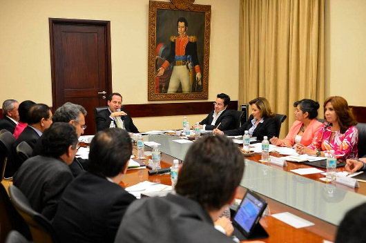 Eruviel Ávila dijo que es importante apoyar la cultura