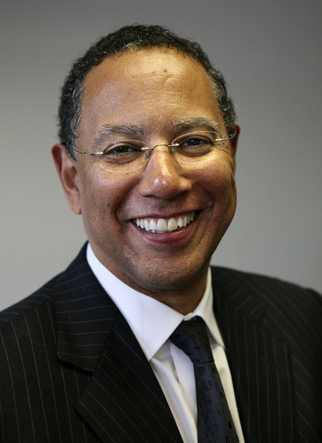 Dean Baquet se conviertió en el primer negro en dirigir la redacción del diario.