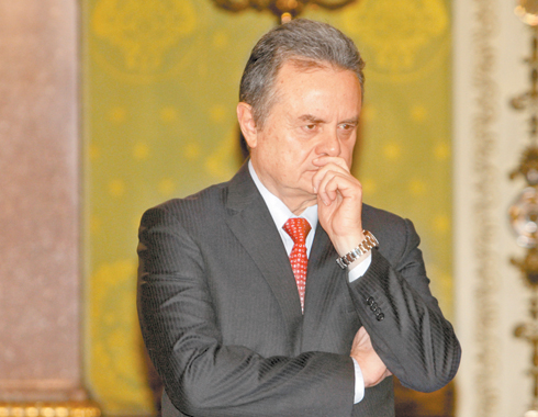La reforma puede generar alrededor de 500 mil empleos nuevos, dice Pedro Joaquín Coldwell. 