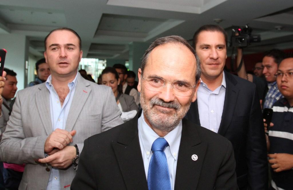 Gustavo Madero ofreció una conferencia de prensa tras concluir la votación para renovar la dirigencia del PAN.