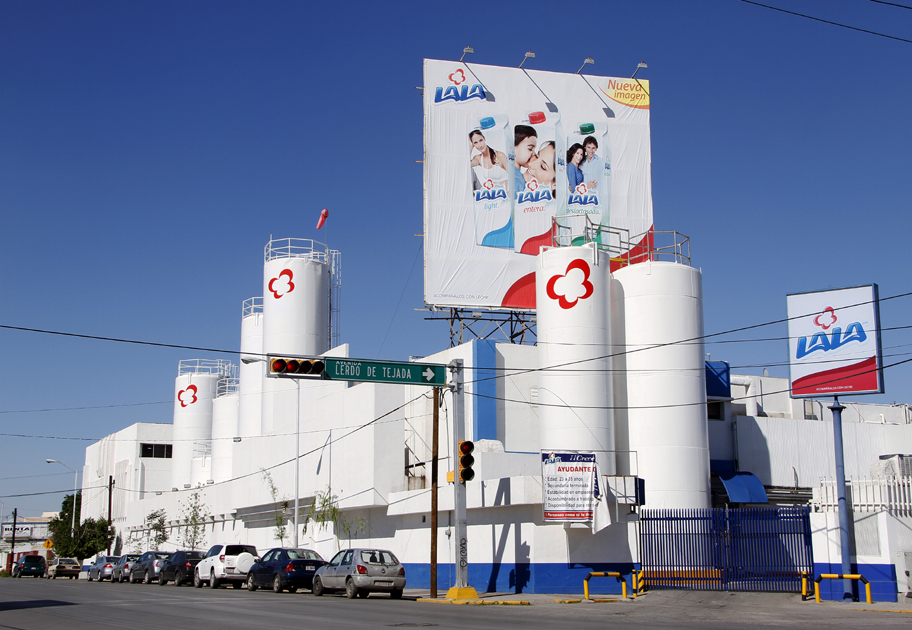 La empresa contratará a los egresados de las primeras 3 generaciones.