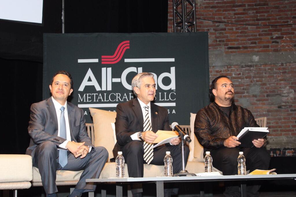 Miguel Ángel Mancera durante la Cumbre Gastronómica de México Mesamérica 2014.