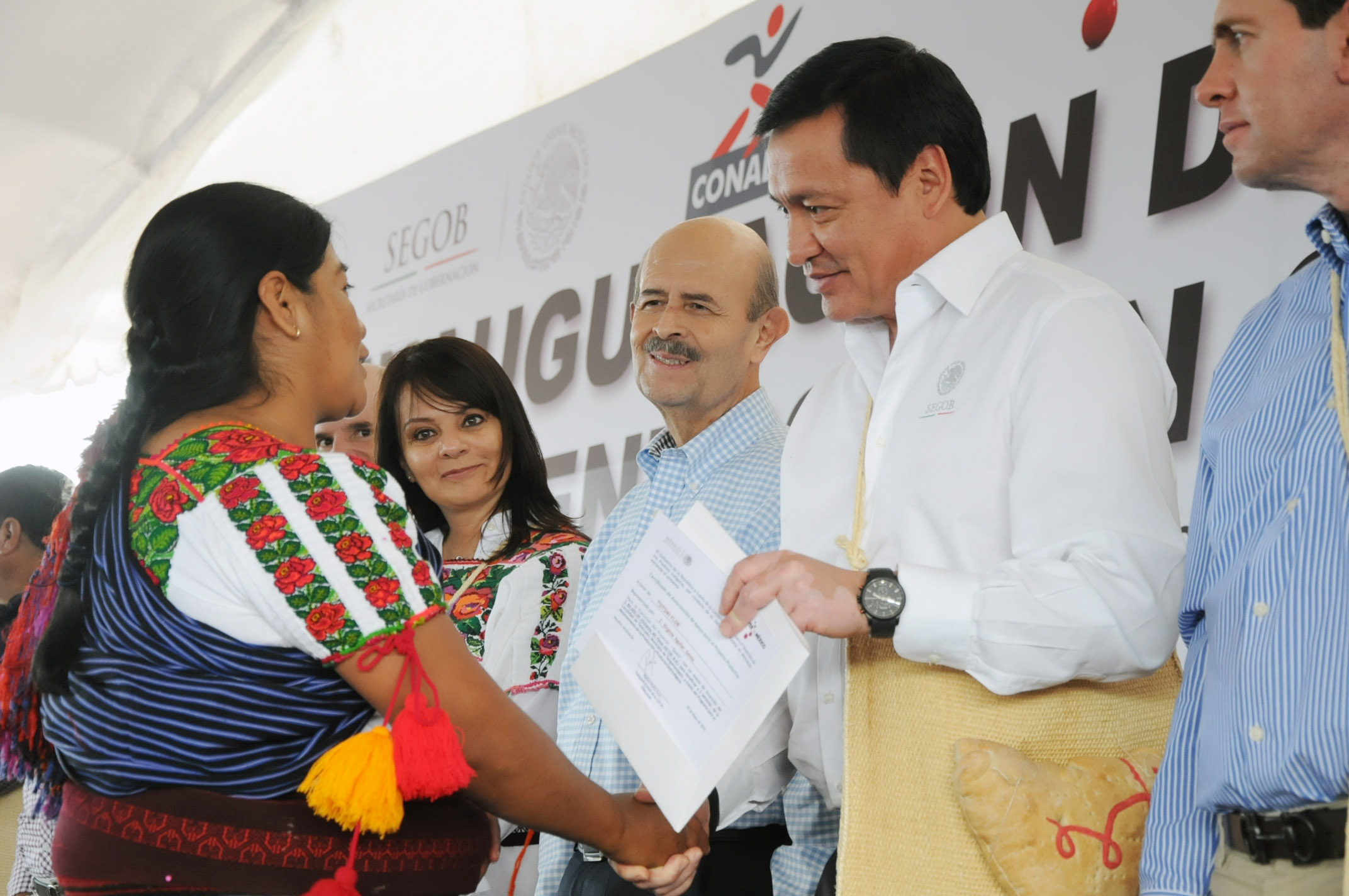 El gobernador Fausto Vallejo refirió que en todo el estado se están recibiendo apoyos para obras y acciones de beneficio colectivo.
