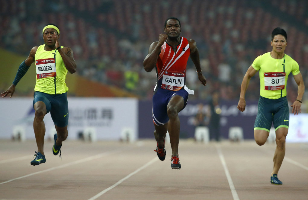 Justin Gatlin mejoró la marca de los 100m