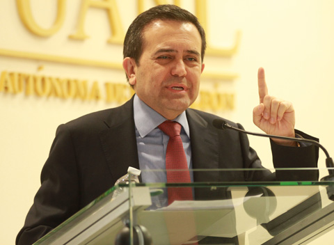 Ildefonso Guajardo, secretario de Economía. 