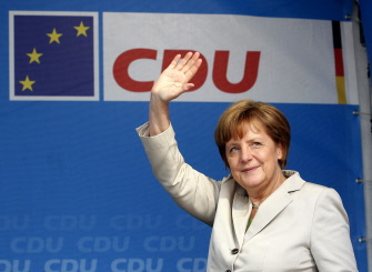 Angela Merkel se impuso en los comicios europeos, pero sin la ventaja que logró en las legislativas