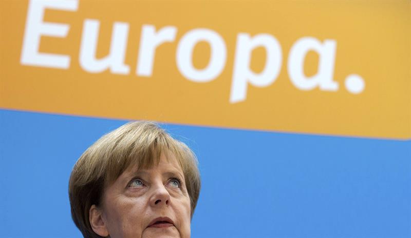 Angela Merkel, durante una reunión de la Unión Cristianodemócrata (CDU) para analizar los resultados de las elecciones europeas, hoy en Berlín