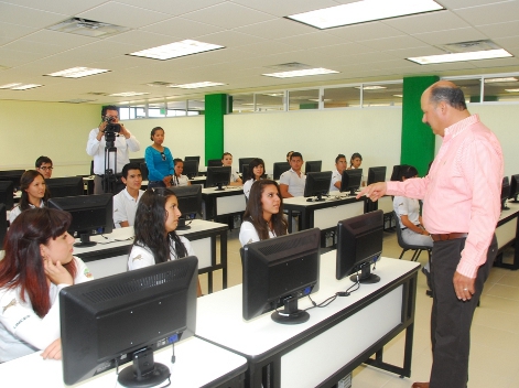 El Colegio de Bachilleres 18 es el más moderno del país en su especialidad.