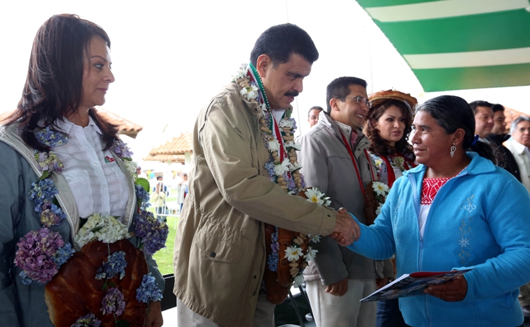 El gobernador Francisco Olvera Ruiz inauguraron el Centro Ecoturístico “Santa Ana”
