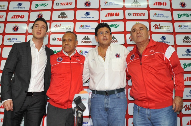 Kuri agradeció a Chelís y su cuerpo técnico