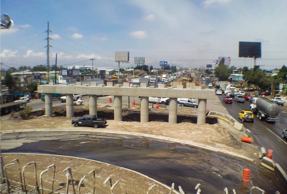 La obra podría ser clausurada este martes.