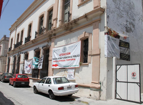 Las oficinas del Inapam se encuentran en el Barrio Antiguo, lugar en donde se está construyendo el Metro. 
