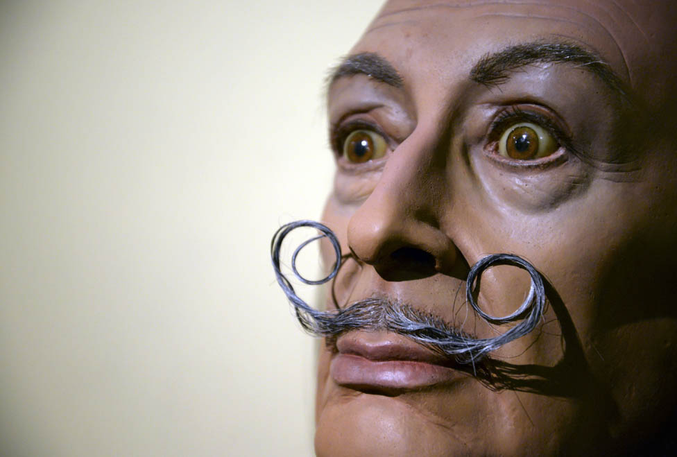 Figura de Salvador Dalí en el Museo de Cera de Guadalajara