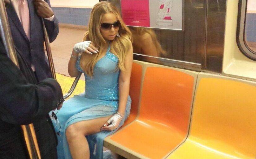 La cantante abordó el Metro de Nueva York. 