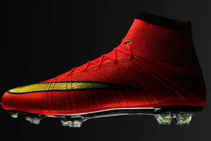 Mercurial Superfly tiene diseño dinámico