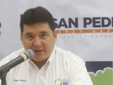 Ugo Ruiz Cortés, alcalde de San Pedro Garza García.