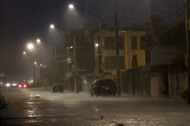 El Golfo de México mostrará cielo despejado a medio nublado con 60 por ciento de probabilidad de lluvia fuerte en Tamaulipas.