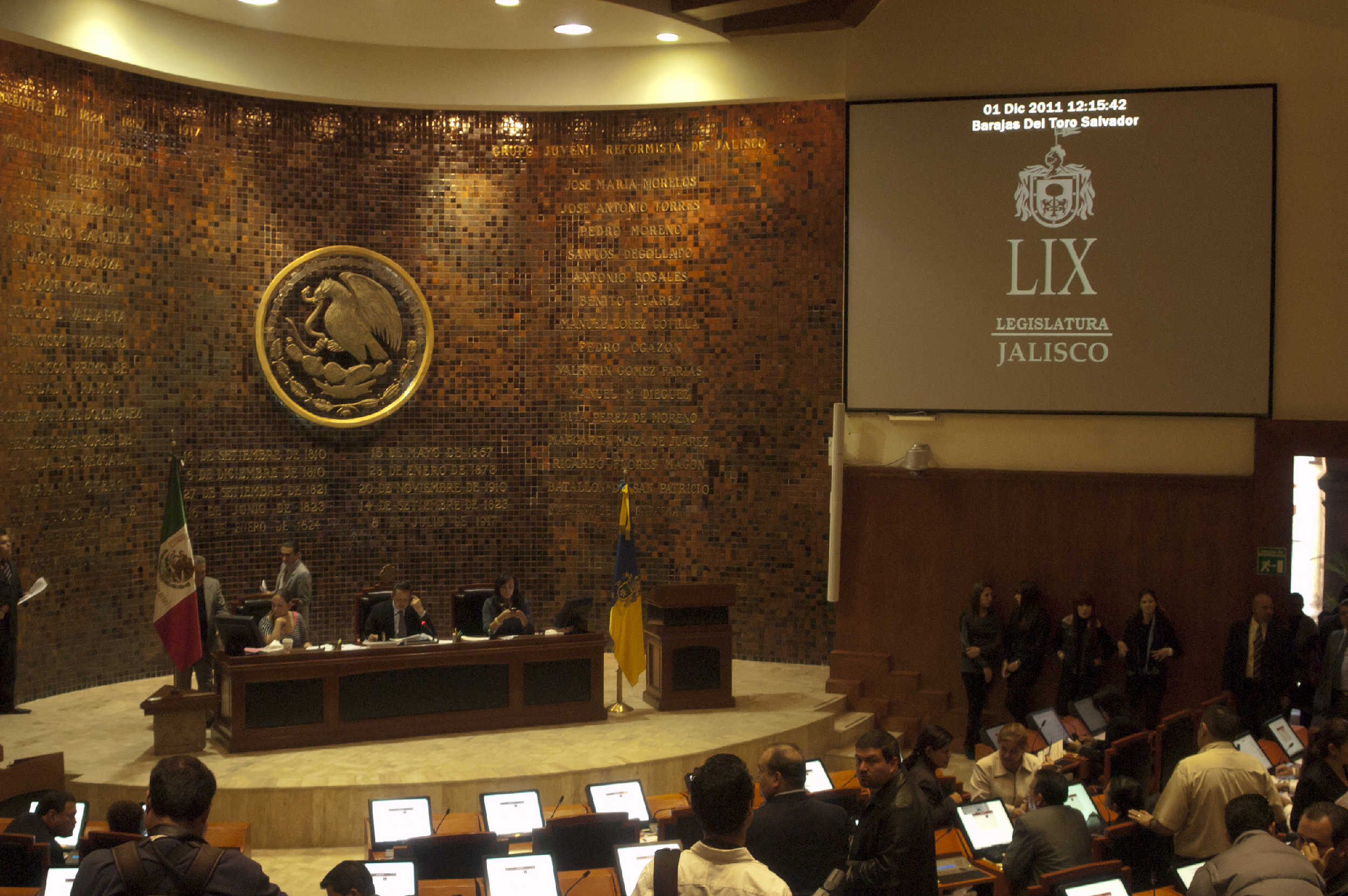El Congreso obtuvo una calificación de 51.4, apenas 20 puntos arriba de los obtenidos en la primera revisión 