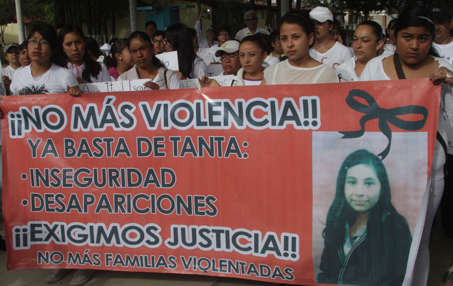Estudiantes del plantel en el que estudiaba la menor, relataron que es común el clima de inseguridad en la zona.