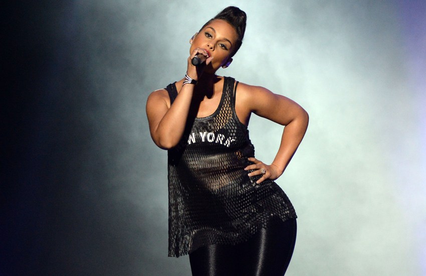 La cantante norteamericana Alicia Keys llenó la noche de Rabat de "soul".
