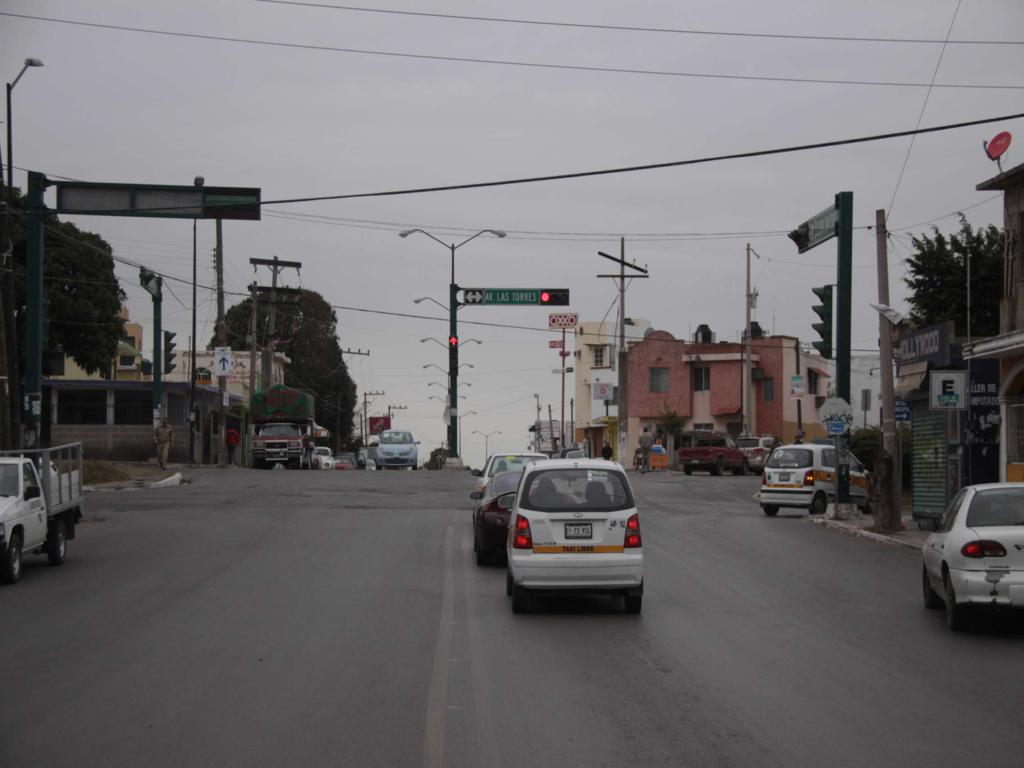 La calzada San Pedro y Las Torres tienen déficit de alumbrado.