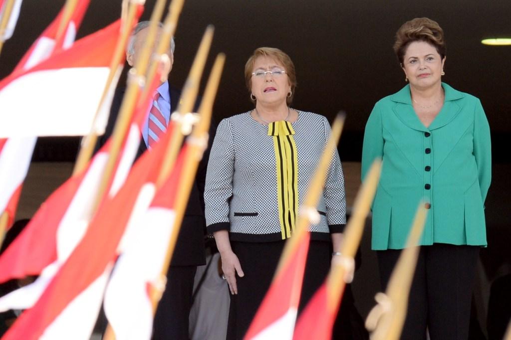 La presidenta brasileña, Dilma Rousseff, y su homóloga chilena, Michelle Bachelet. 