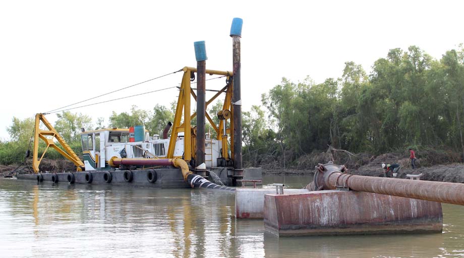 El alcalde de Tampico, Gustavo Torres Salinas, garantiza el abasto de agua por 20 años con el dragado para conectar el canal de Tancol con la Laguna d