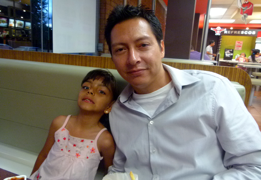 Édgar y Frida.