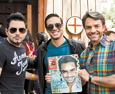 El mejor regalo  de mis hijos  es su compañía: Derbez
