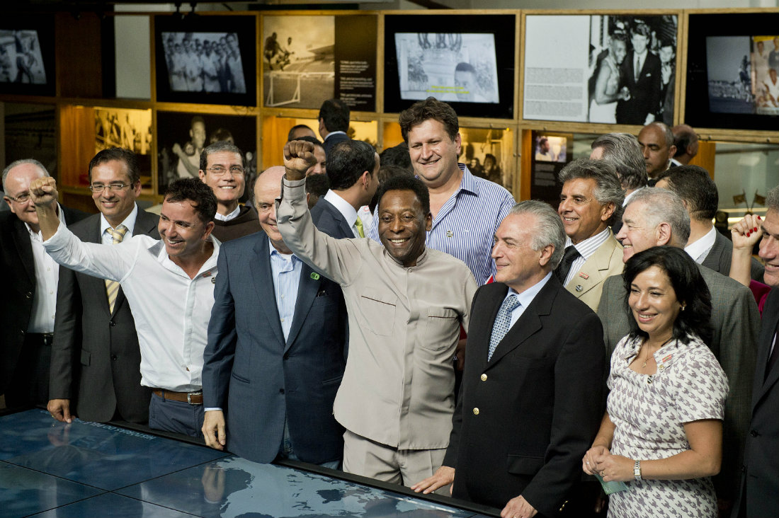 Pelé en la apertura del mueso 'O Rei Pelé' 