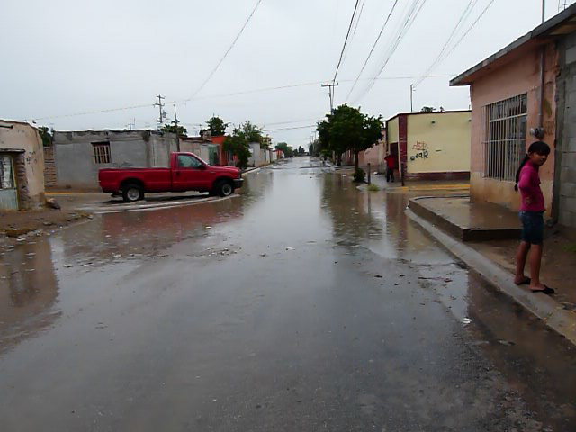 Así quedaron algunas vías tras la precipitación de ayer.