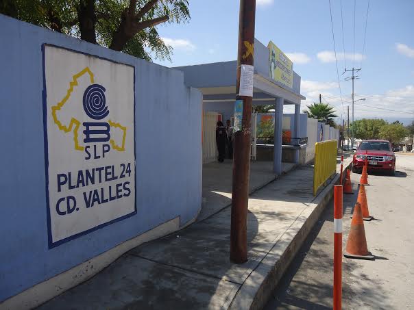 Bachilleres desertan