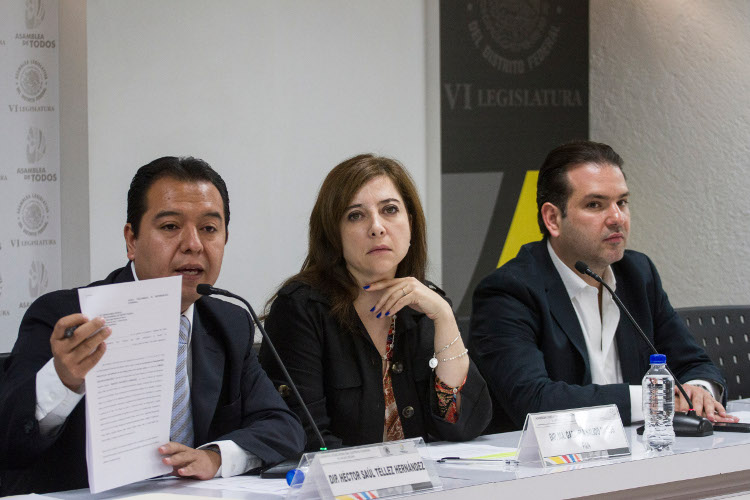 Héctor Saúl Téllez, Gabriela Salido y Christian Von Roehrich