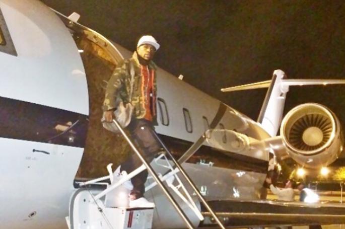 Floyd Mayweather en su jet