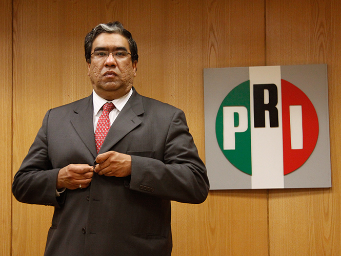 Mauricio López Velázquez busca ocupar el cargo que ostentaba Cuauhtémoc Gutiérrez de la Torre.
