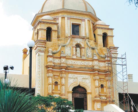 En el Obispado se podrá excavar. 