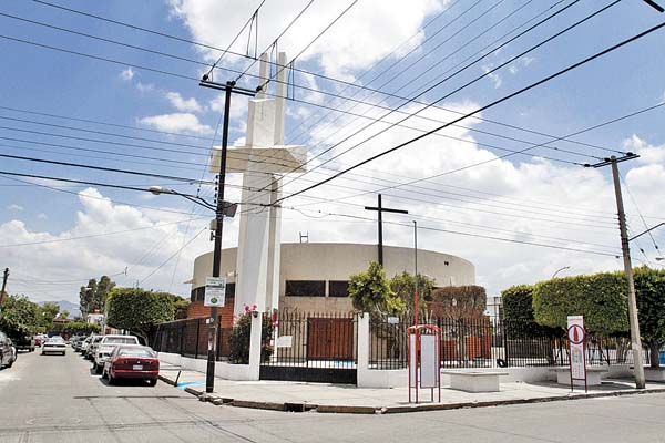Durante varios años abusó de menores de edad en la oficina de su parroquia.