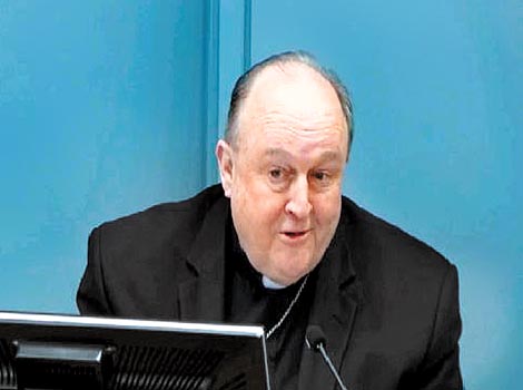 El obispo Philip Wilson lo llevó ante las autoridades eclesiásticas. 