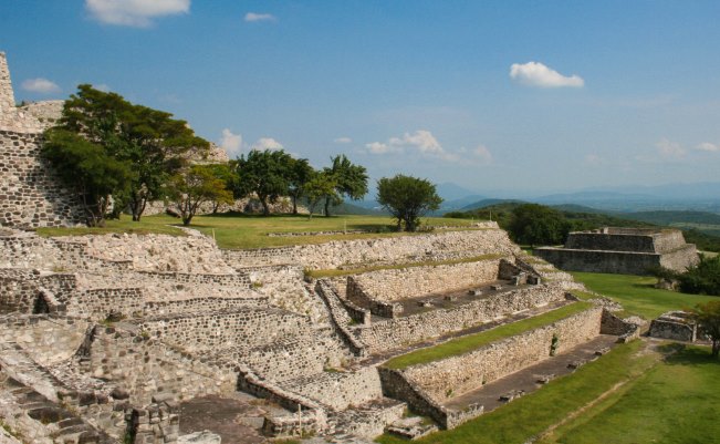 Xochicalco. La zona de monumentos arqueológicos, ubicada en Morelos, fue inscrita por la Unesco debido a “la forma en que se conservan sus monumentos”