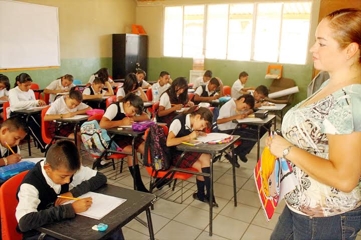Sector Salud y maestros ocupan primer lugar en la violación de garantías de ciudadanos 