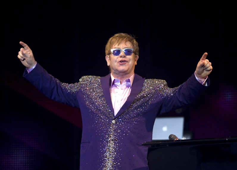 Elton John consideró que la situación de los homosexuales ha sufrido "un retroceso en los últimos 18 meses".