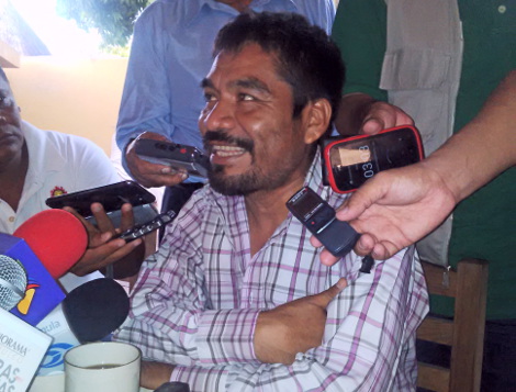 Bruno Plácido, vocero de la UPOEG.