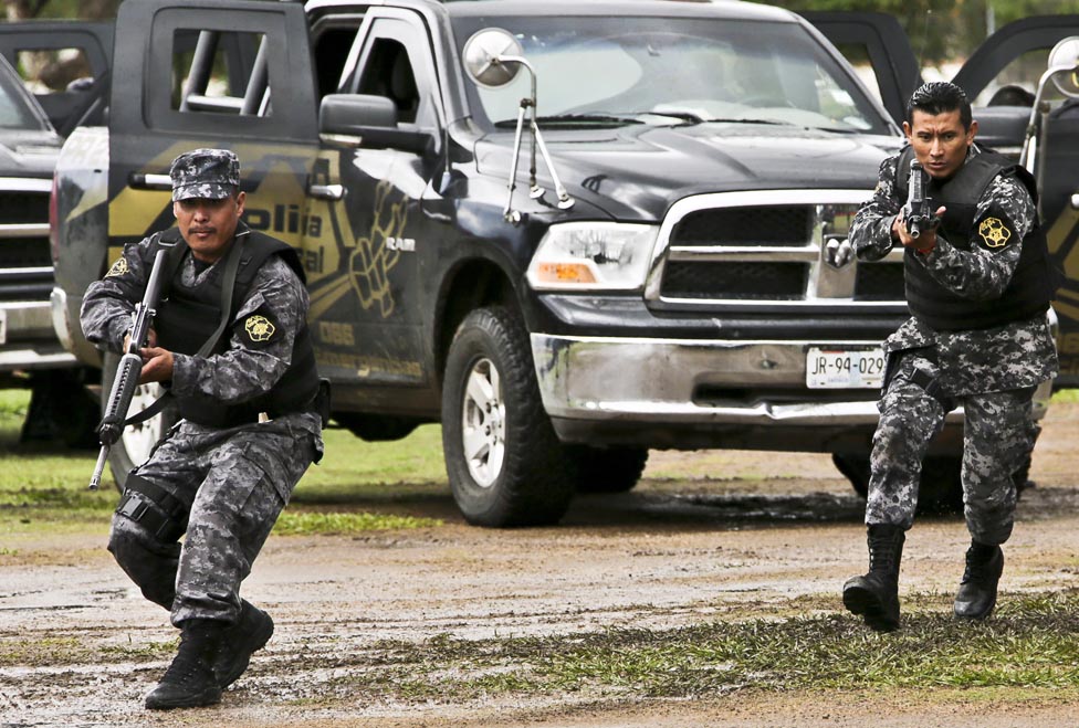 Entrenamiento de elementos de la Fuerza Única regional  