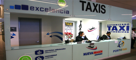 La CFCE investiga prácticas monopólicas en el servicio de taxis del AICM.
