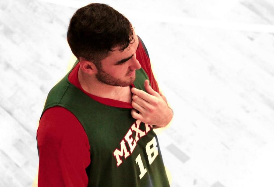 Israel Gutiérrez, el estudiante que aprende diario Grupo Milenio