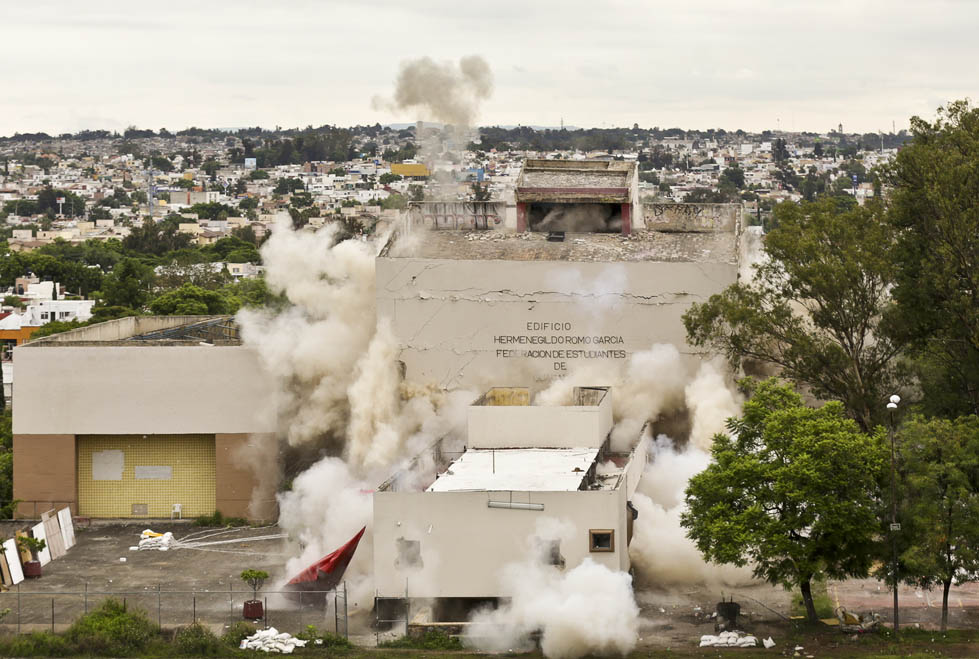 El 4 de julio quedará en la historia como el día que cayó el edificio de la FEG