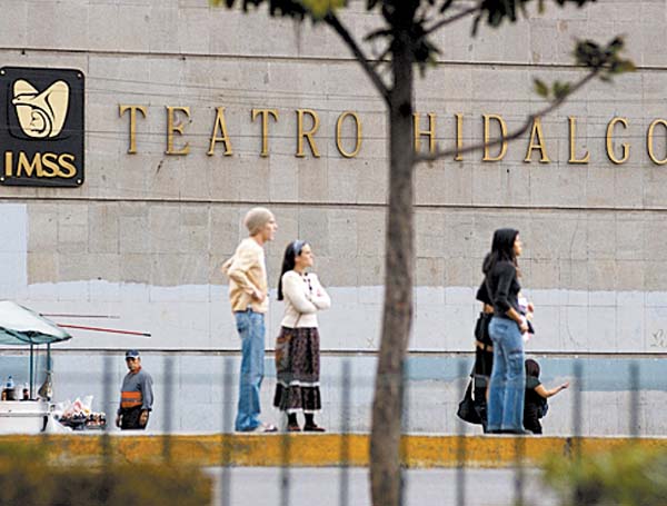 Los teatros del IMSS deberían pasar al INBA.